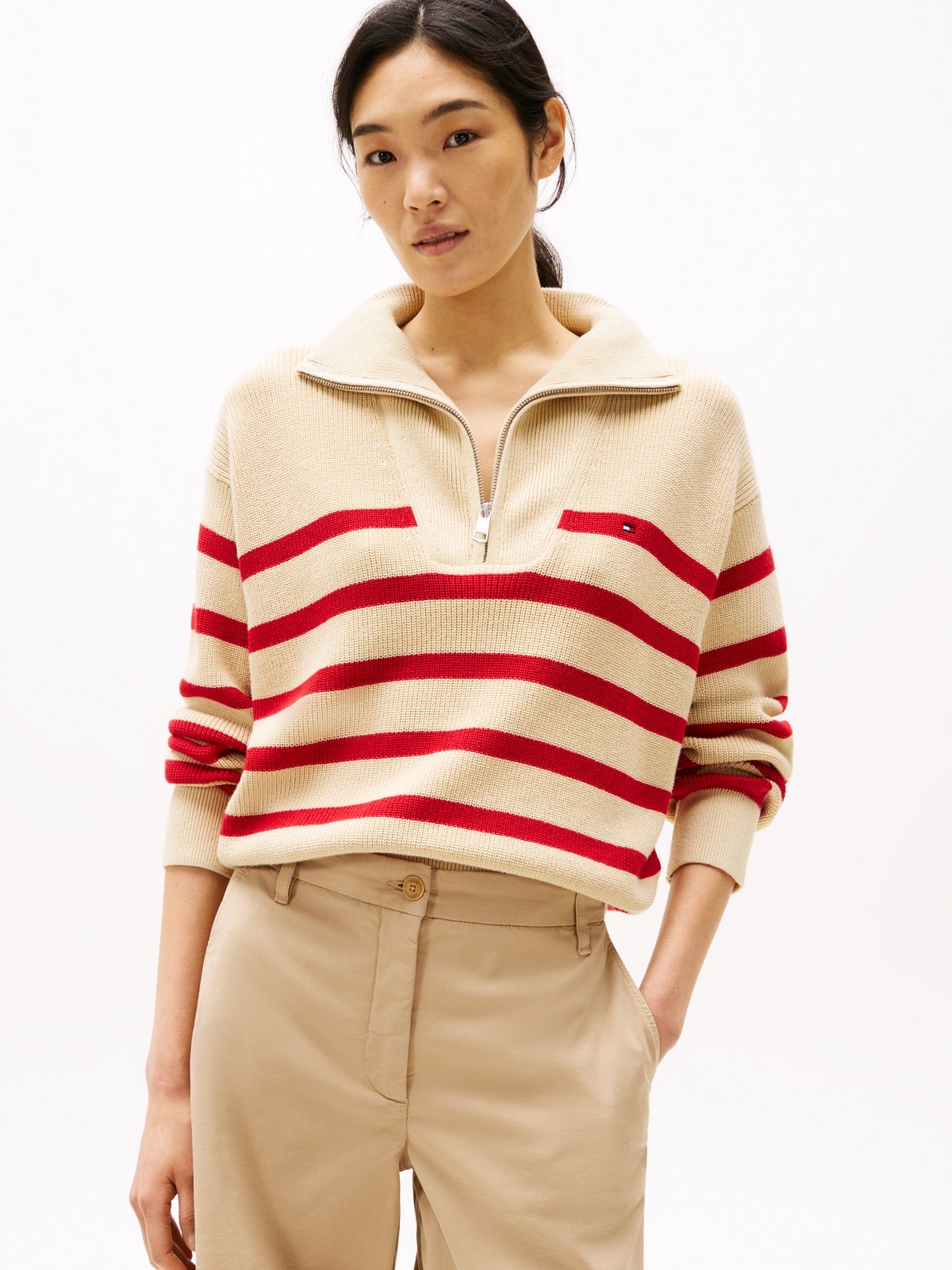 Country Ivory / Primary Red Stripe