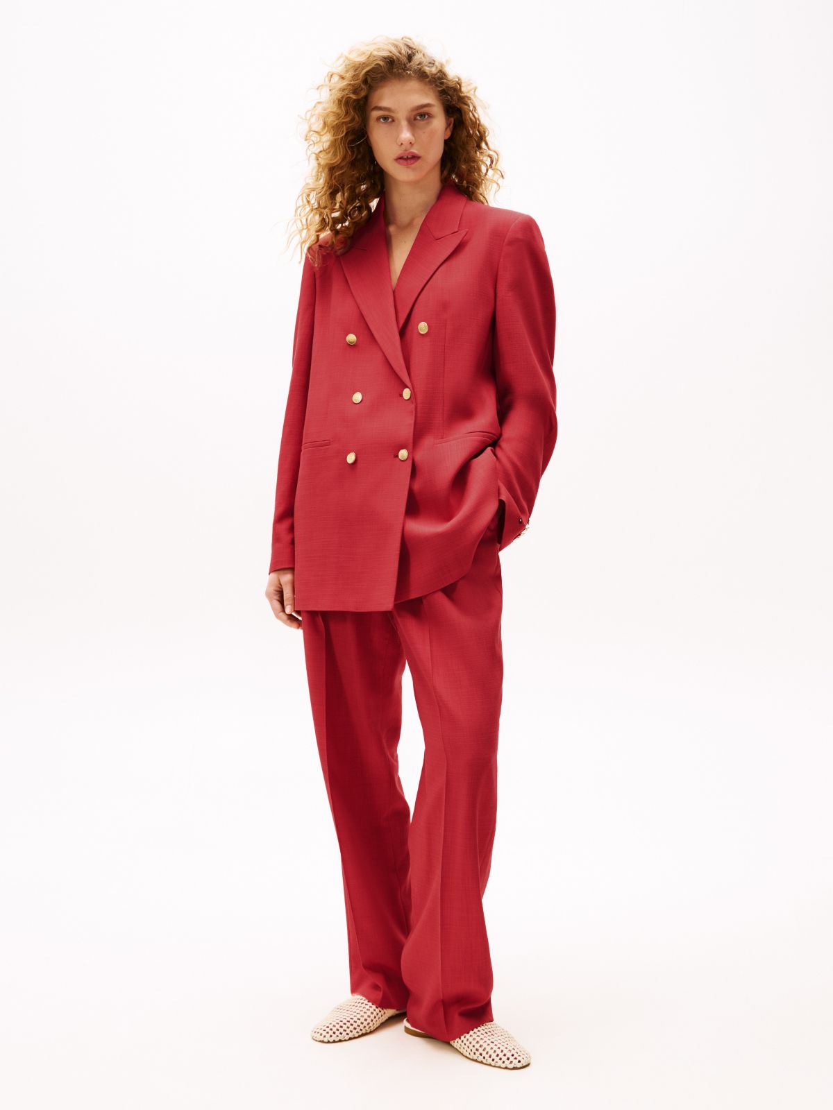 Medium Red